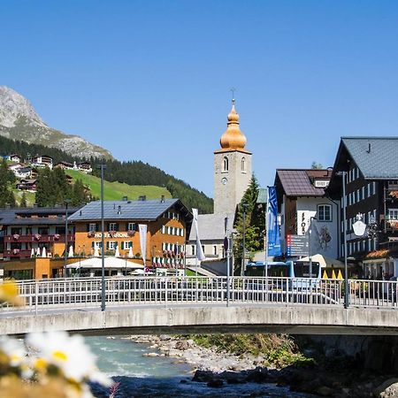 Die Krone Von Lech - Romantikhotel - Luxushotel In Bester Lage Exterior photo