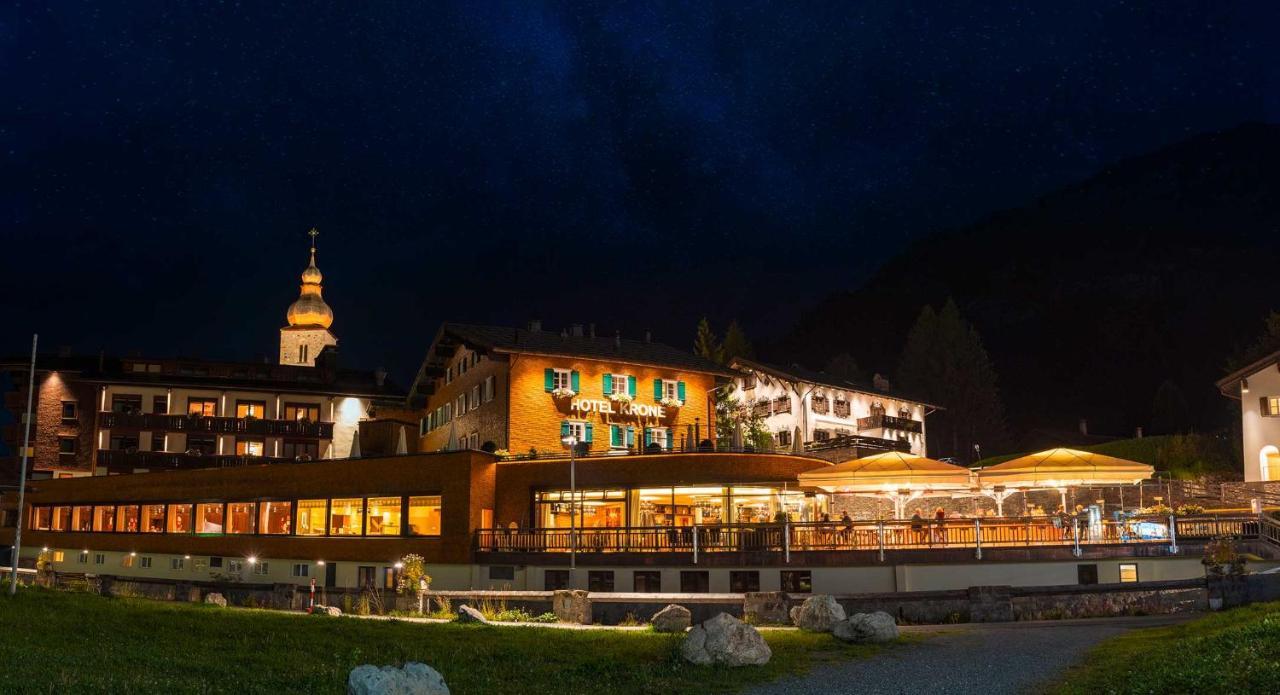 Die Krone Von Lech - Romantikhotel - Luxushotel In Bester Lage Exterior photo