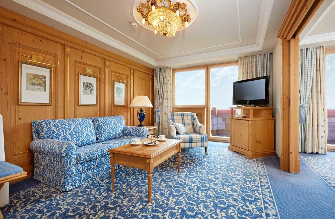 Die Krone Von Lech - Romantikhotel - Luxushotel In Bester Lage Exterior photo